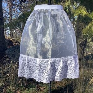 White Sheer Apron with Lace Tea party Costume Cafe Gifts